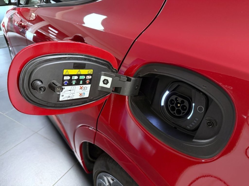 Alfa Romeo Tonale 1.3 T Plug-in Hybrid 280k Q4 4x4 Tributo