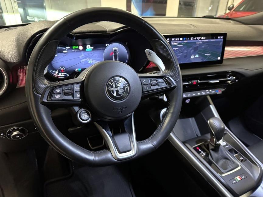 Alfa Romeo Tonale 1.3 T Plug-in Hybrid 280k Q4 4x4 Veloce
