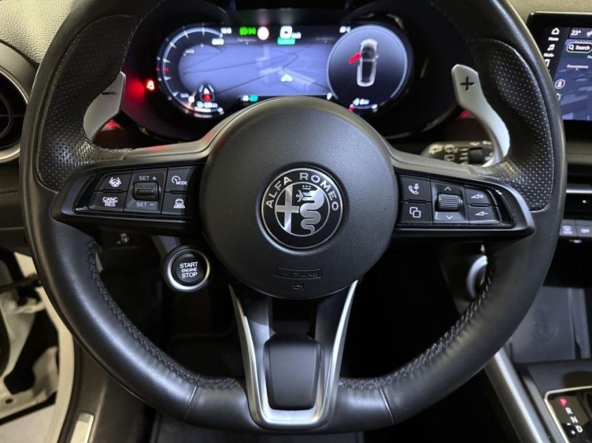 Alfa Romeo Tonale 1.3 T Plug-in Hybrid 280k Q4 4x4 Veloce
