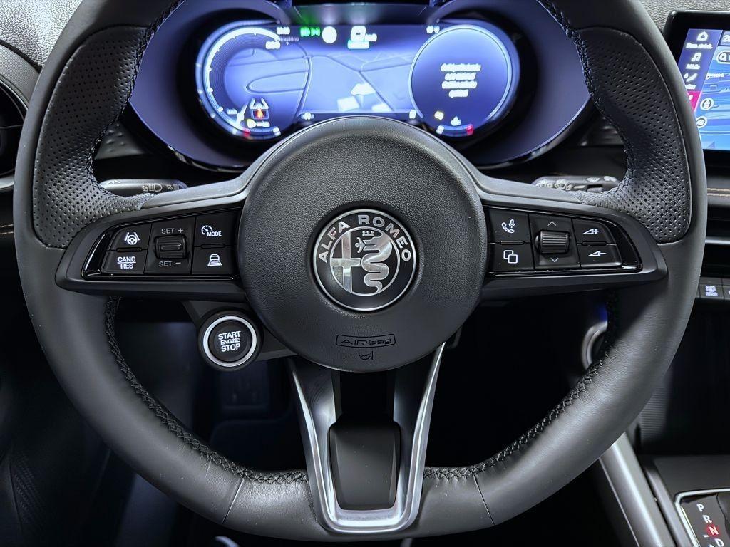 Alfa Romeo Tonale 1.5 T e-Hybrid 160k AT EDICE TRENTA *694* k