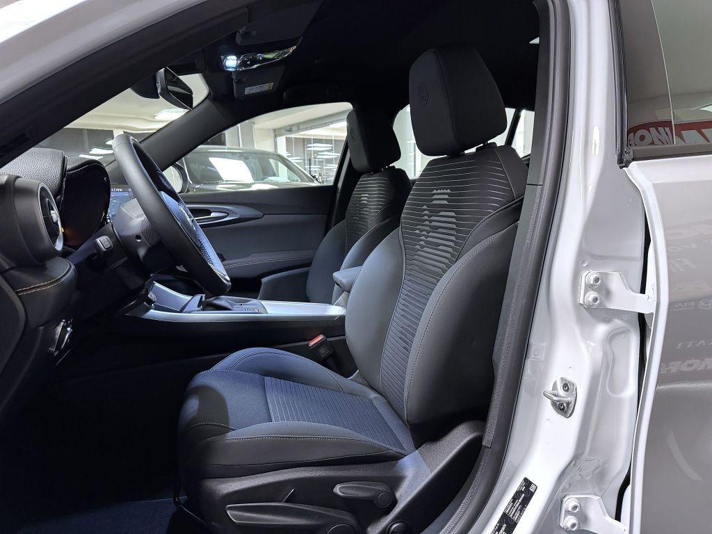 Alfa Romeo Tonale 1.5 T e-Hybrid 160k AT EDICE TRENTA *694* k