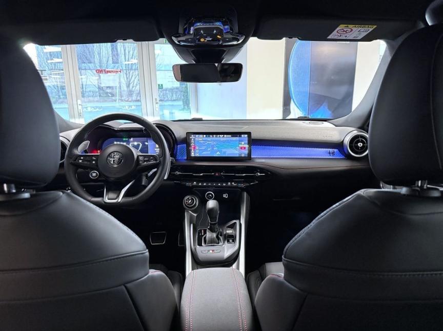 Alfa Romeo Tonale 1.5 T e-Hybrid 160k AT Tributo *550* k