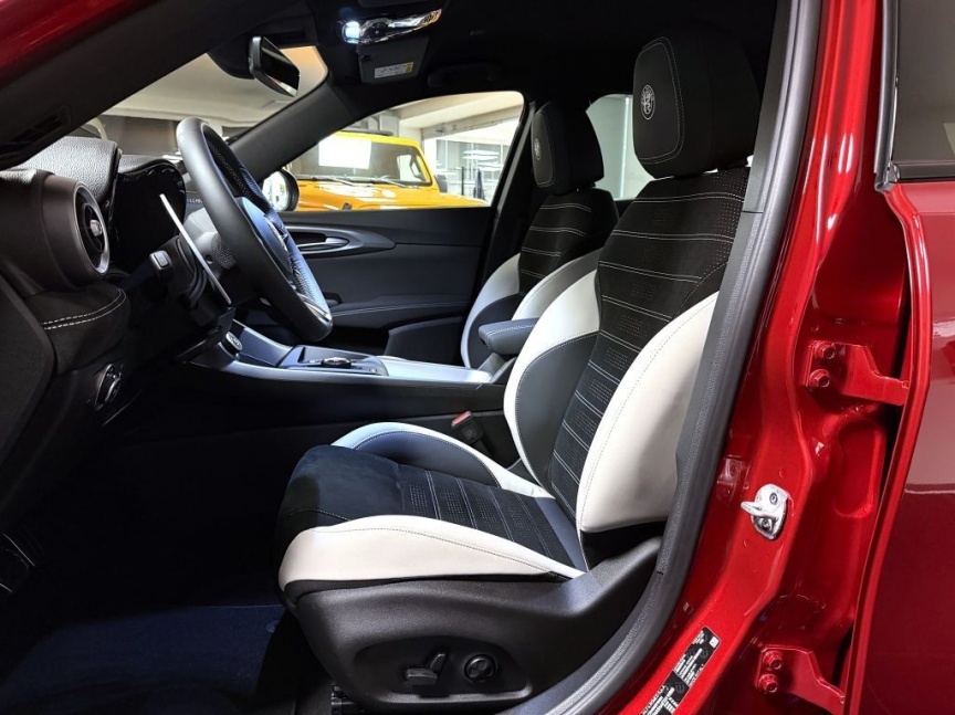 Alfa Romeo Tonale 1.5 T Ibrida 175k AT7 SPORT SPECIALE *685* e