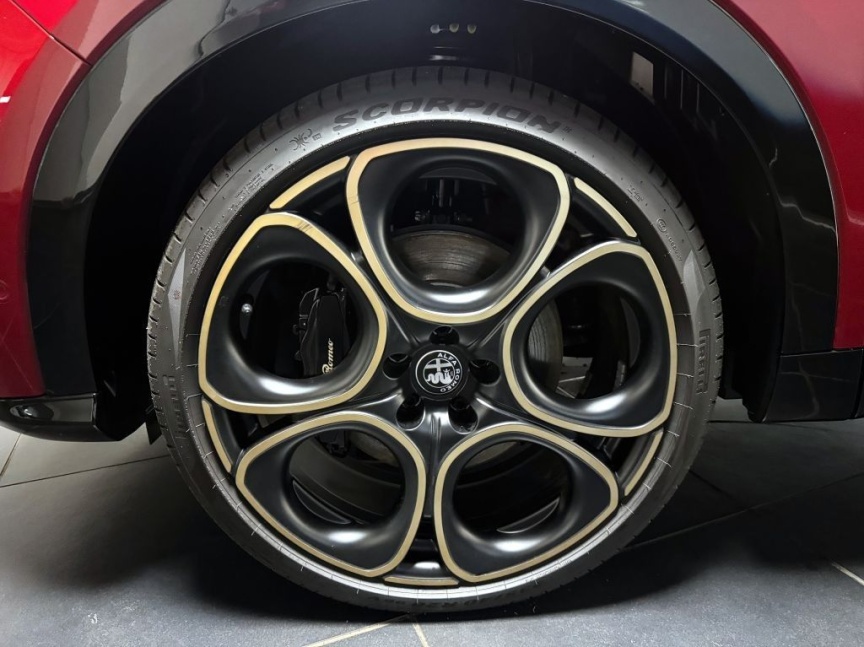 Alfa Romeo Tonale 1.6 JTDm 130k TCT6 INTENSA *228* U