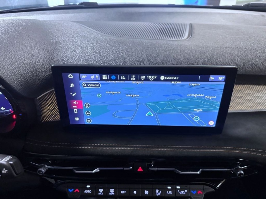 Alfa Romeo Tonale 1.6 JTDm 130k TCT6 INTENSA *621* U