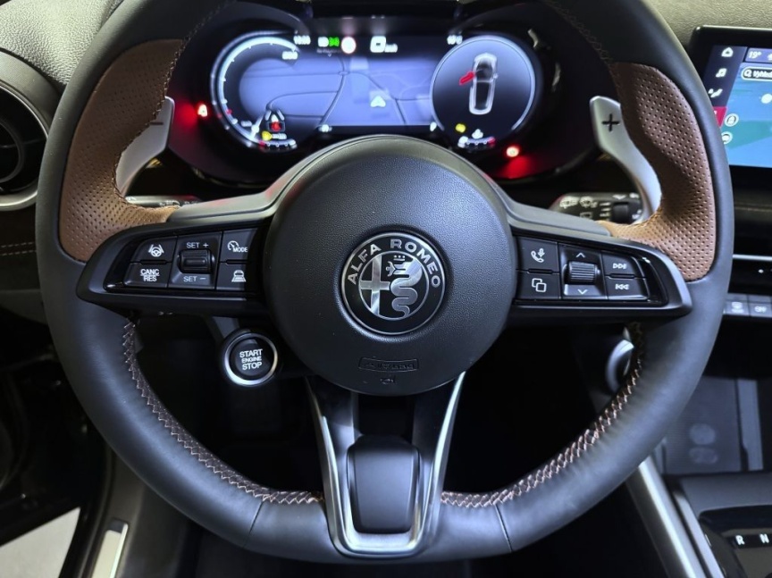 Alfa Romeo Tonale 1.6 JTDm 130k TCT6 INTENSA *621* U