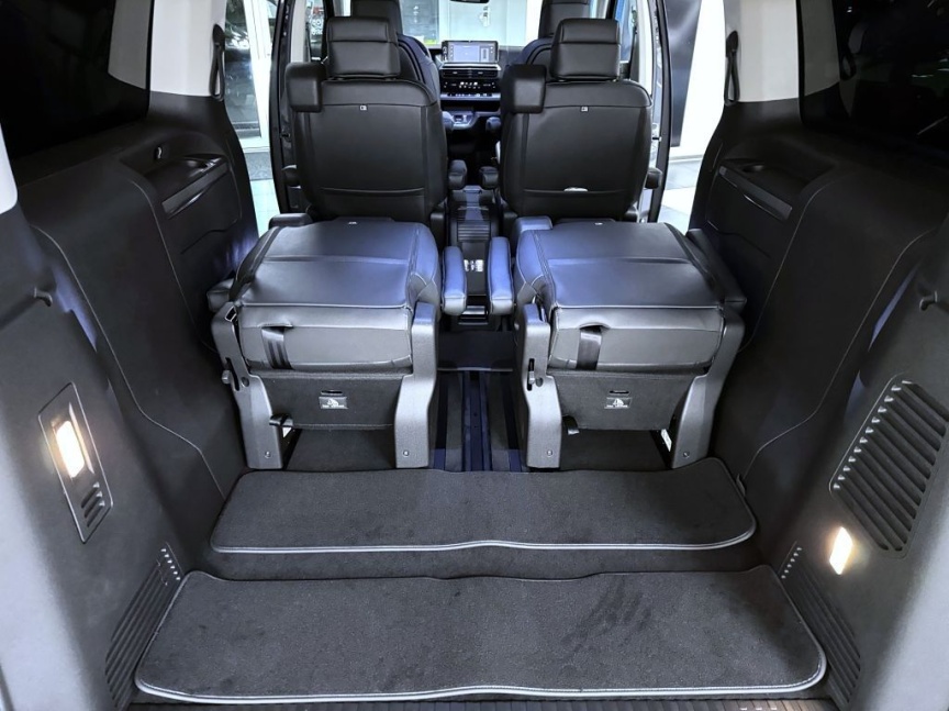 Fiat Professional Ulysse 2.2 Mtj 180k 8AT L3 La Prima *186*