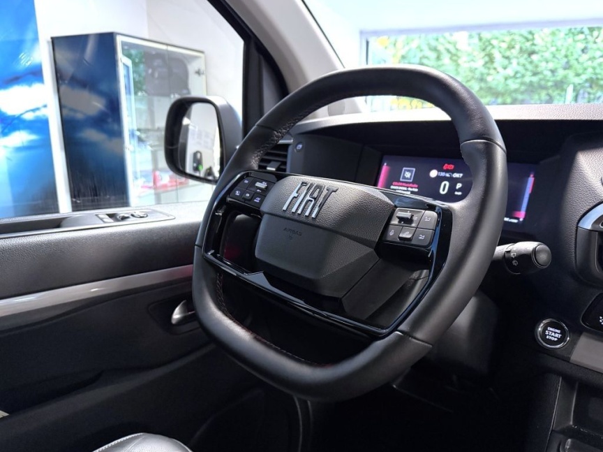 Fiat Ulysse 2.2 Mtj 180k 8AT L3 La Prima