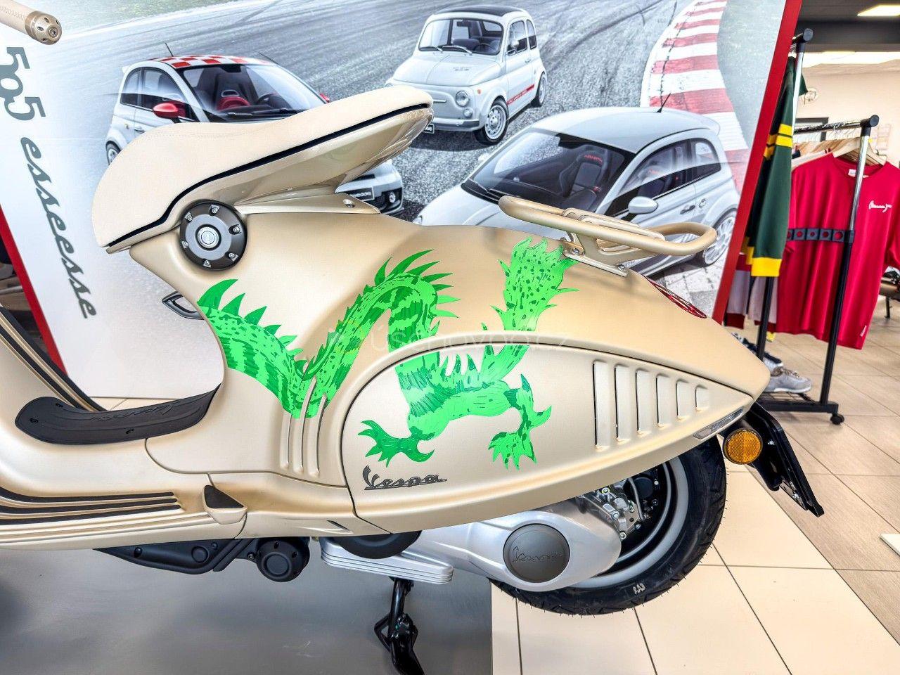 Vespa 946 DRAGON