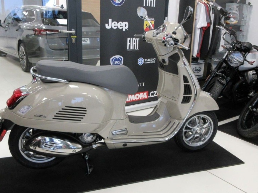 Vespa GTS 125 e5+