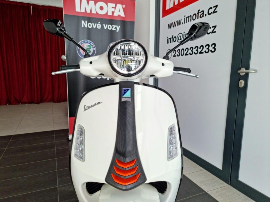 Vespa GTS 125 SuperSport E5