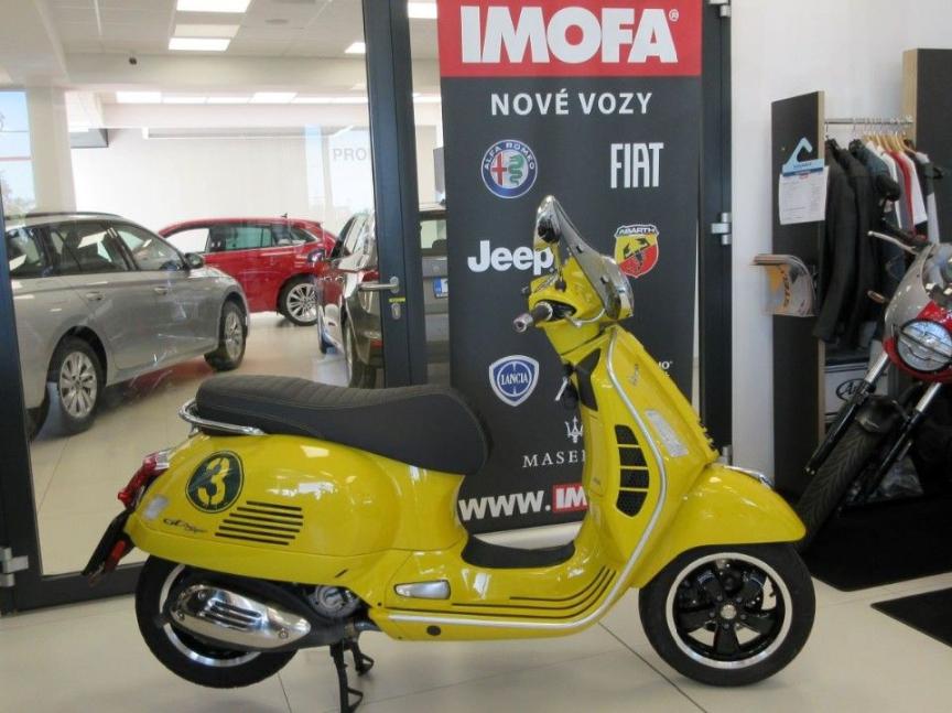 Vespa GTS 300 Super e5
