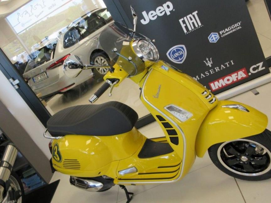 Vespa GTS 300 Super e5
