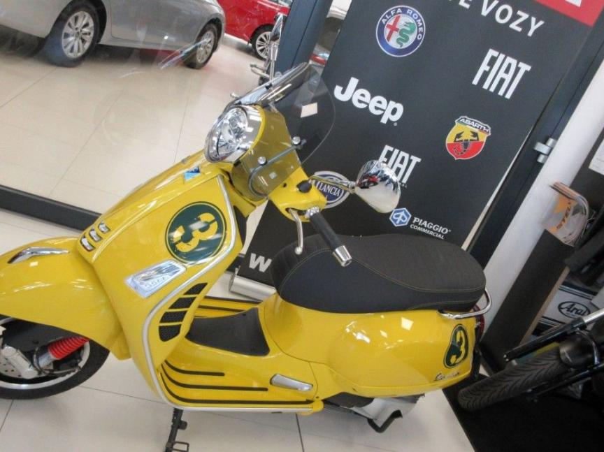 Vespa GTS 300 Super e5
