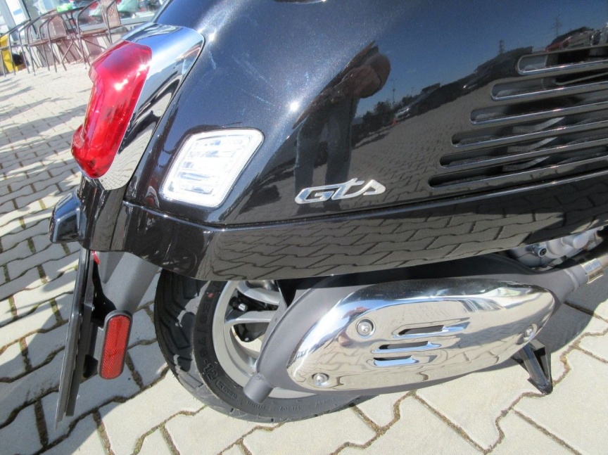 Vespa GTS 310 e5+