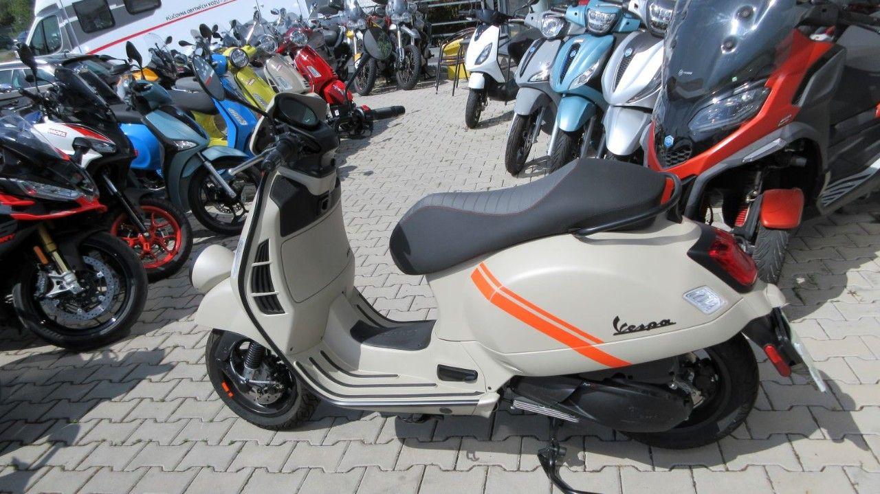 Vespa GTV 300
