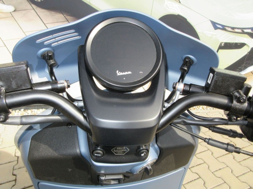 Vespa GTV 310 Officina 8 e5+