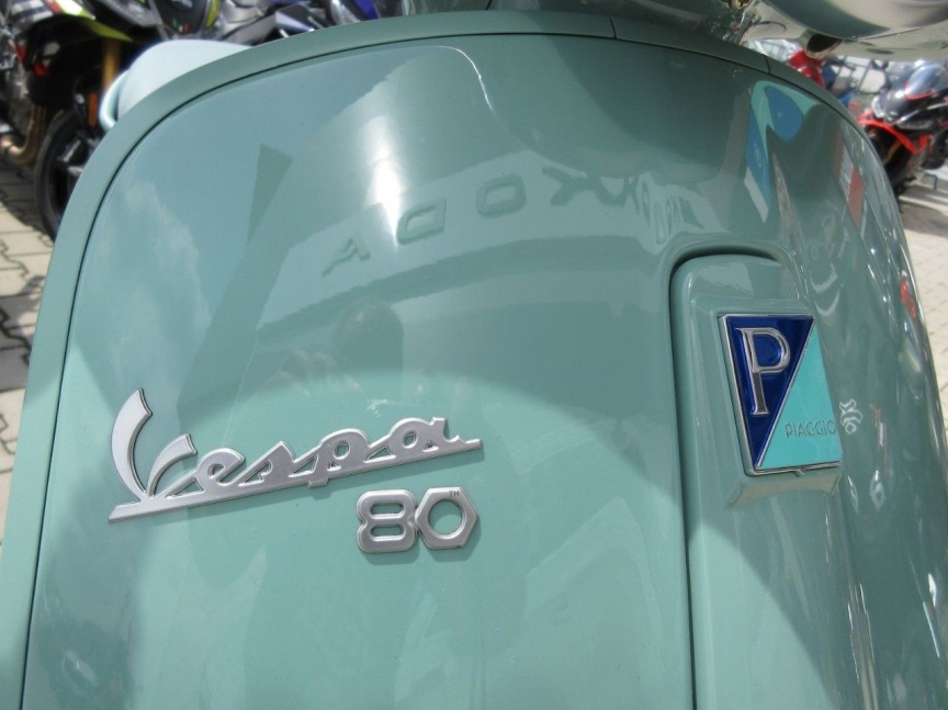 Vespa Primavera 125 80th e5+