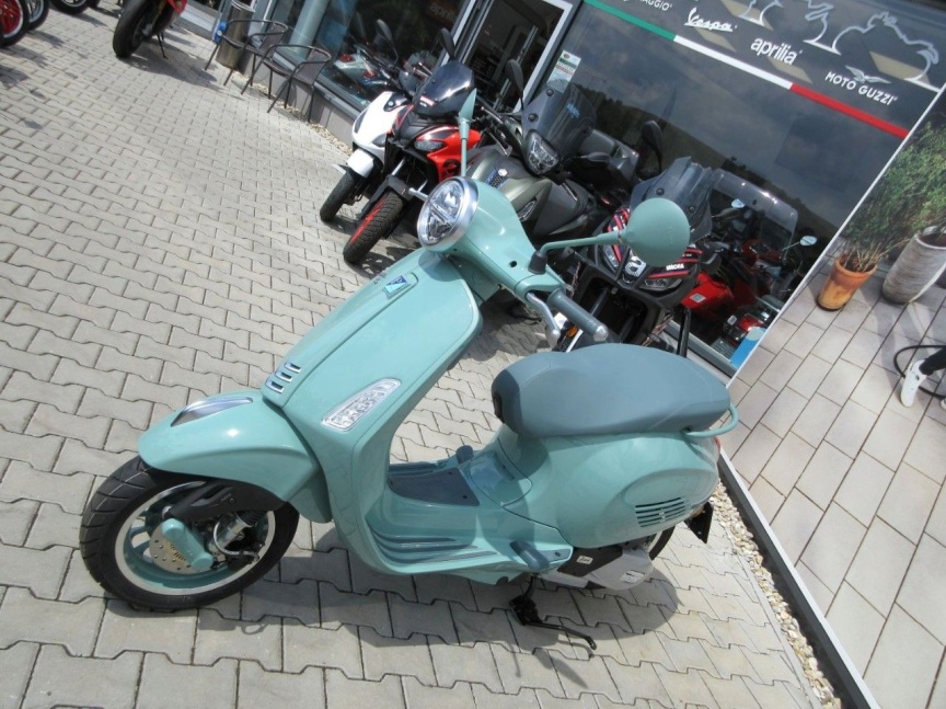 Vespa Primavera 125 80th e5+