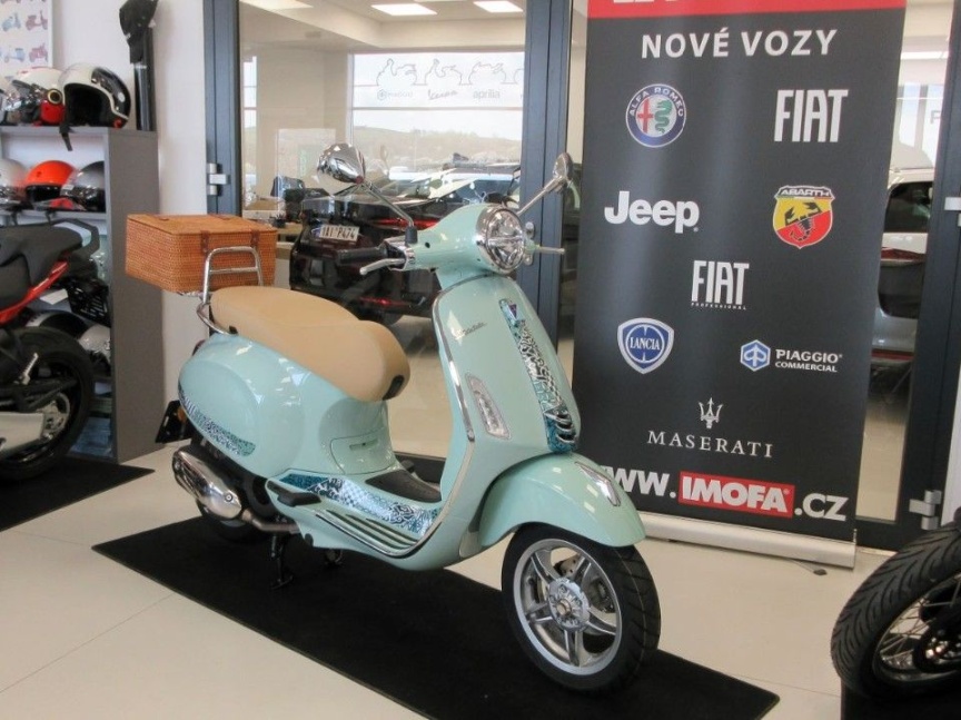 Vespa Primavera 125 BATIK e5+