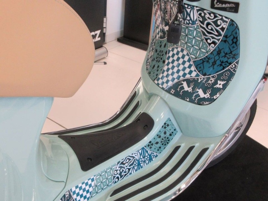 Vespa Primavera 125 BATIK e5+