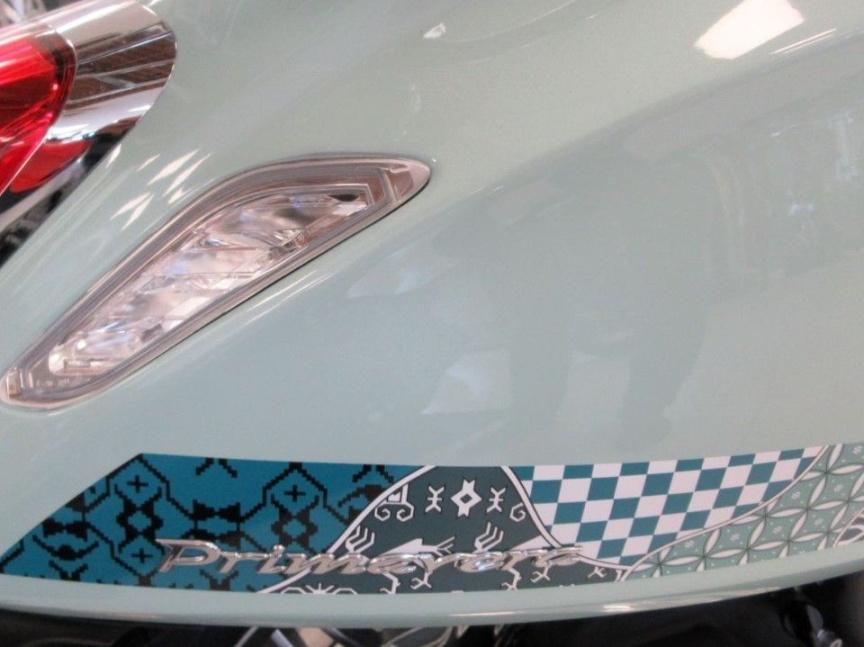 Vespa Primavera 125 BATIK e5+