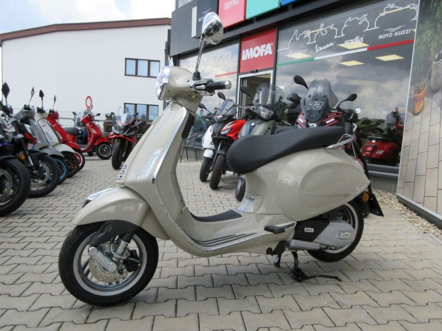 Vespa Primavera 125 e5+
