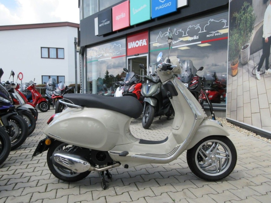 Vespa Primavera 125 e5+