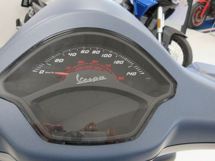 Vespa Primavera 125 Officina 8