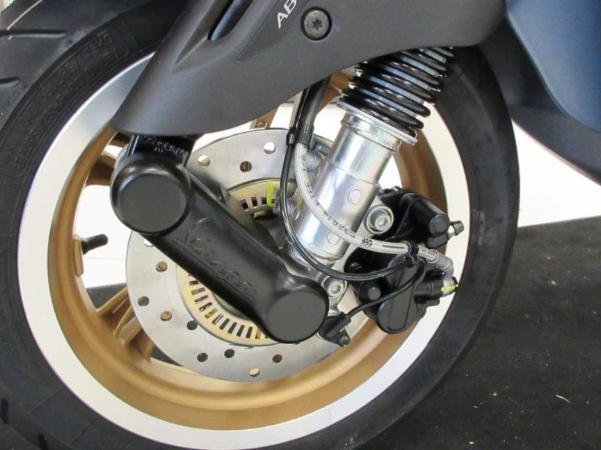 Vespa Primavera 125 Officina 8
