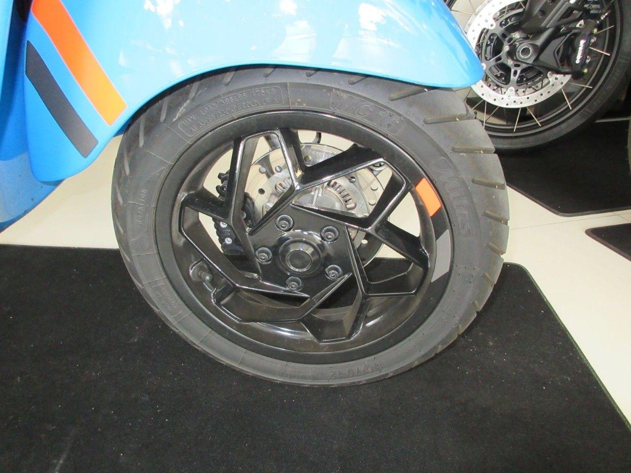 Vespa Sprint 125 S e5+