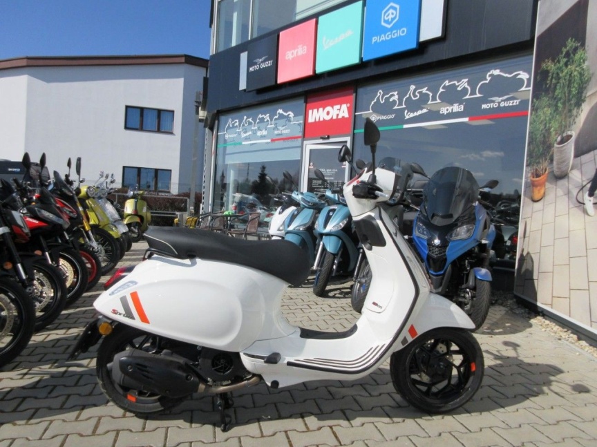 Vespa Sprint 125 S e5+