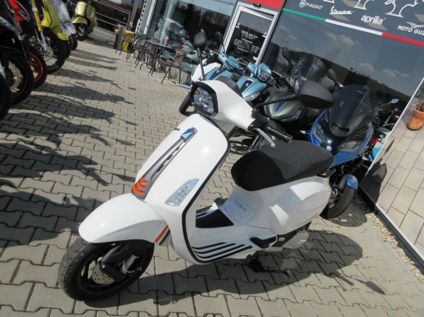 Vespa Sprint 125 S e5+