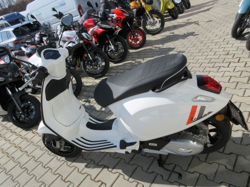 Vespa Sprint 125 S e5+