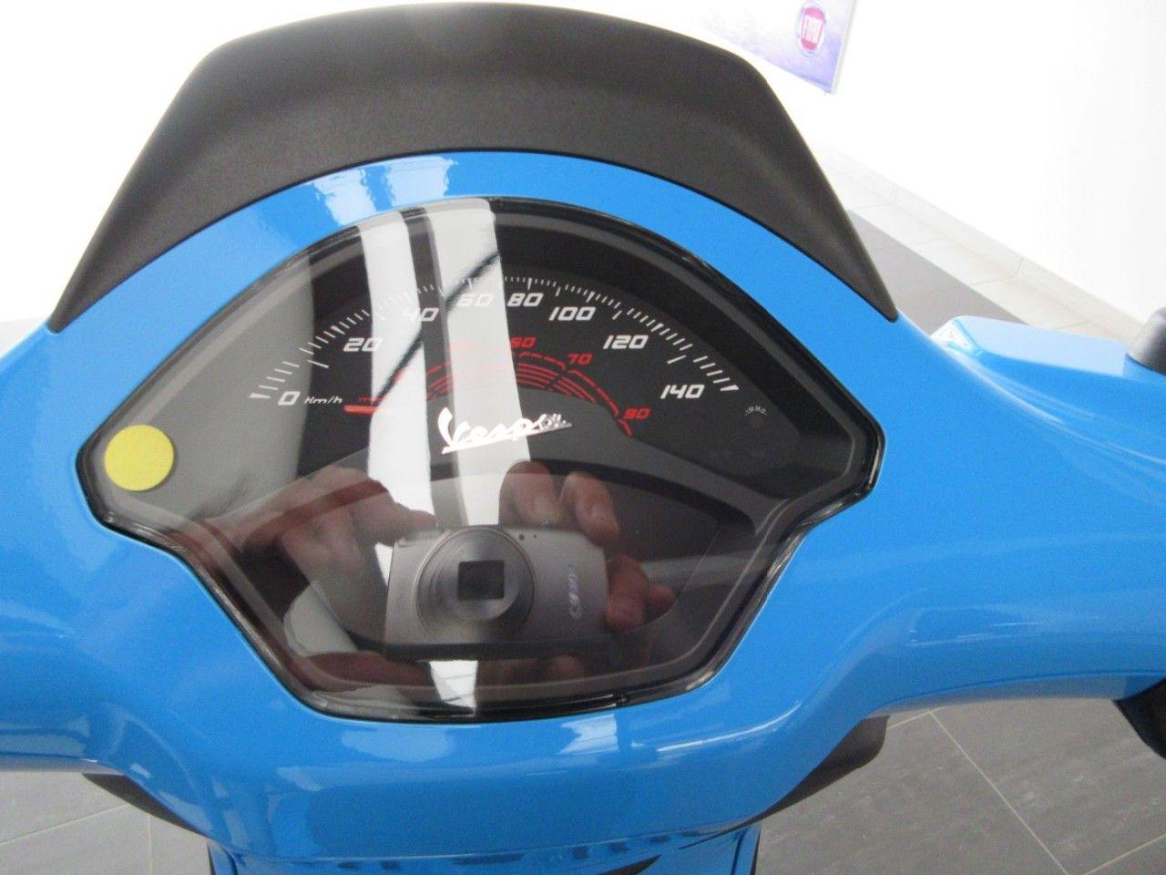 Vespa Sprint 125 S e5+