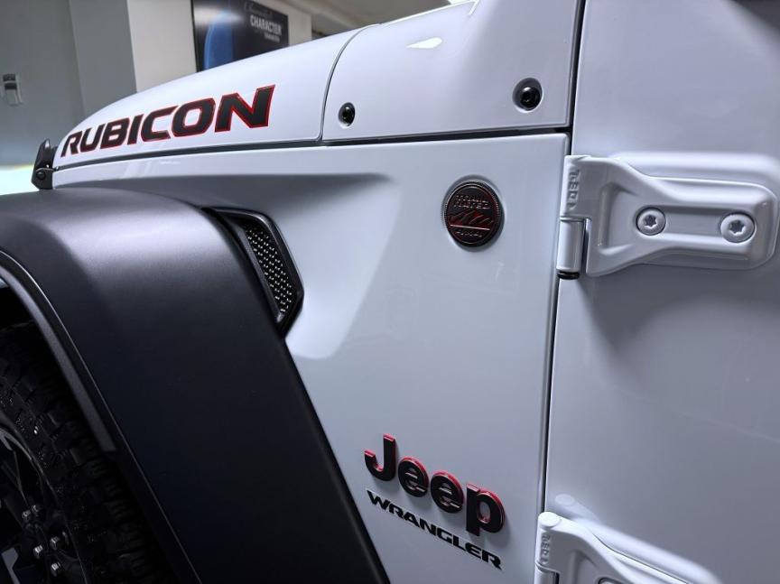 Jeep Wrangler Unlimited 2.0T 272k AT8 Rubicon *123* k