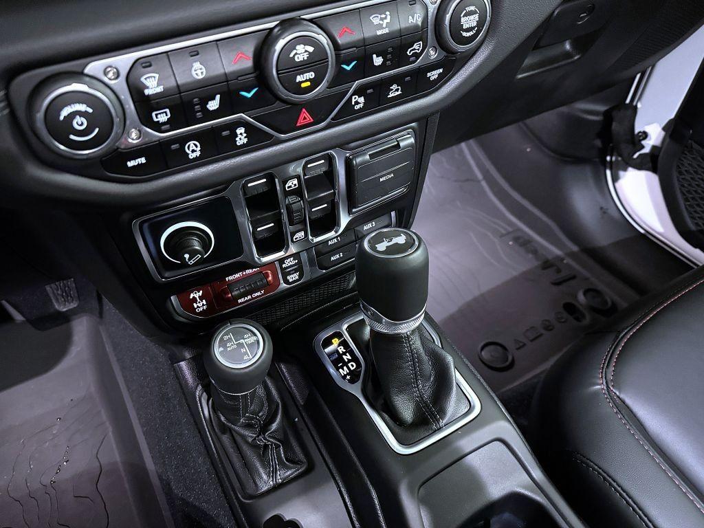 Jeep Wrangler Unlimited 2.0T 272k AT8 Rubicon *123*