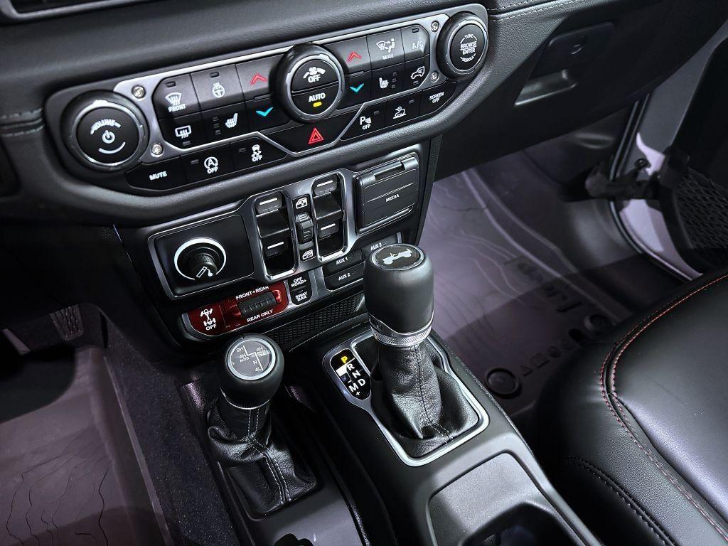 Jeep Wrangler Unlimited 2.0T 272k AT8 Rubicon *128*