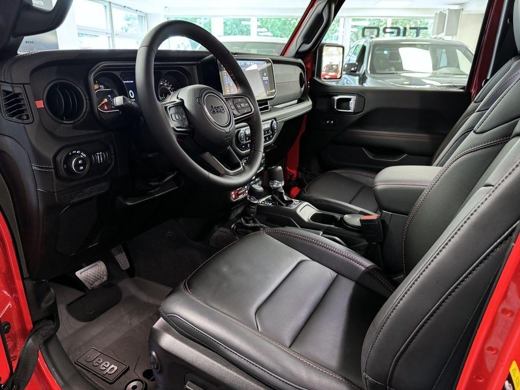 Jeep Wrangler Unlimited 2.0T 272k AT8 Rubicon *264* e