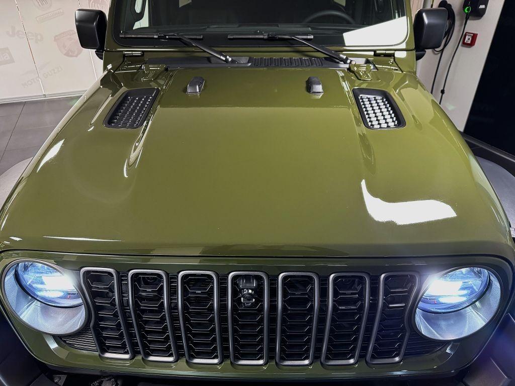 Jeep Wrangler Unlimited 2.0T 272k AT8 Rubicon *265* k
