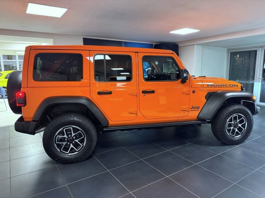 Jeep Wrangler Unlimited 2.0T 272k AT8 Rubicon *465*