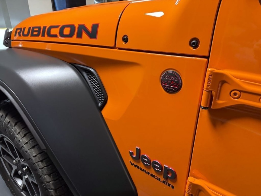 Jeep Wrangler Unlimited 2.0T 272k AT8 Rubicon *465*