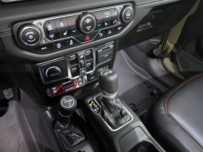 Jeep Wrangler Unlimited 2.0T 272k AT8 Rubicon *467*