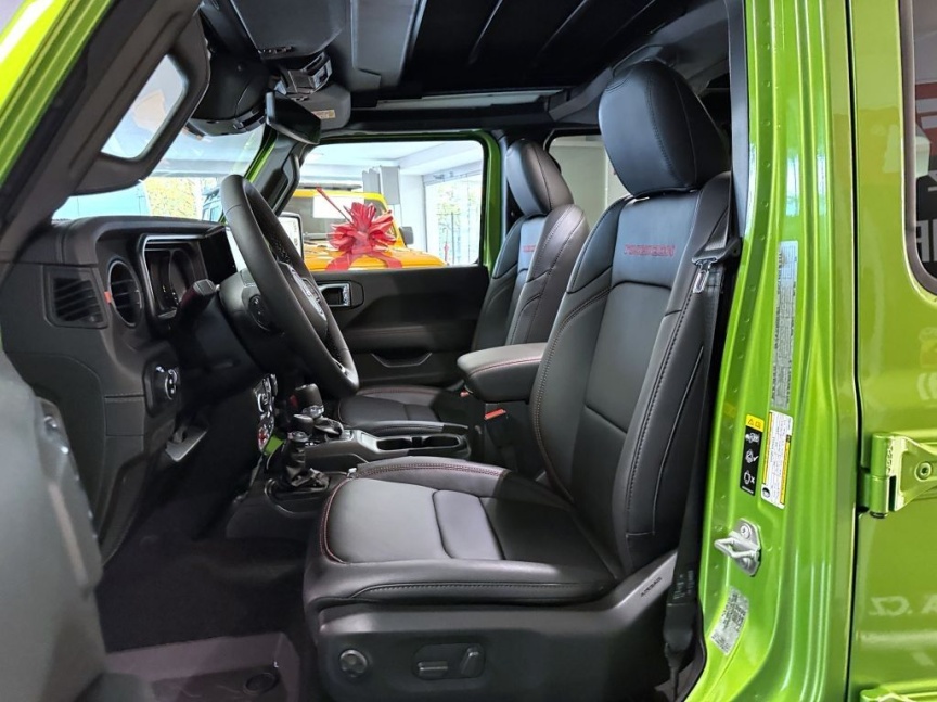 Jeep Wrangler Unlimited 2.0T 272k AT8 Rubicon *624*