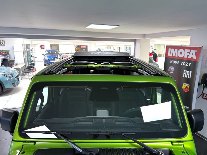 Jeep Wrangler Unlimited 2.0T 272k AT8 Rubicon *624*