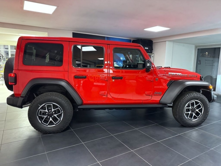 Jeep Wrangler Unlimited 2.0T 272k AT8 Rubicon *714*