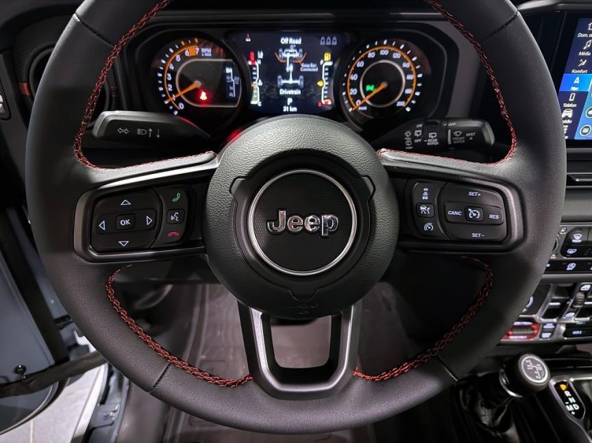Jeep Wrangler Unlimited 2.0T 272k AT8 Rubicon *803* k