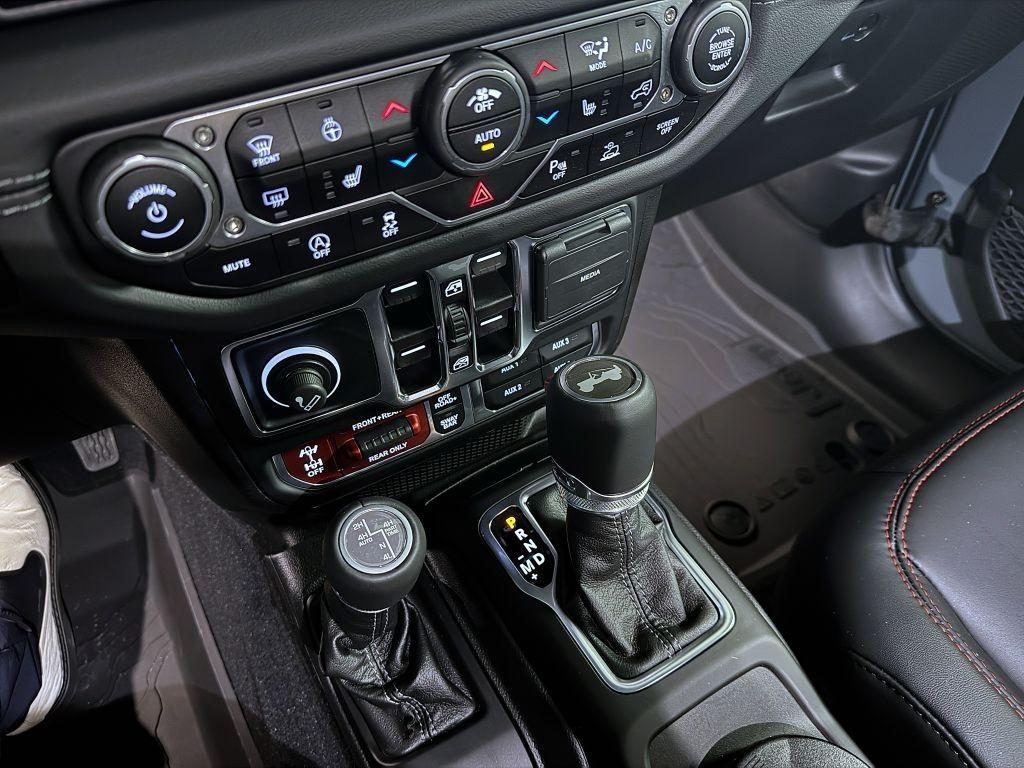 Jeep Wrangler Unlimited 2.0T 272k AT8 Rubicon *803*