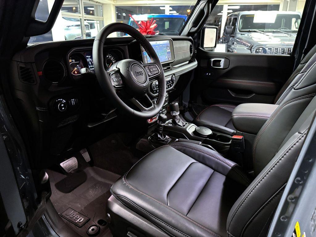 Jeep Wrangler Unlimited 2.0T 272k AT8 Rubicon *803*