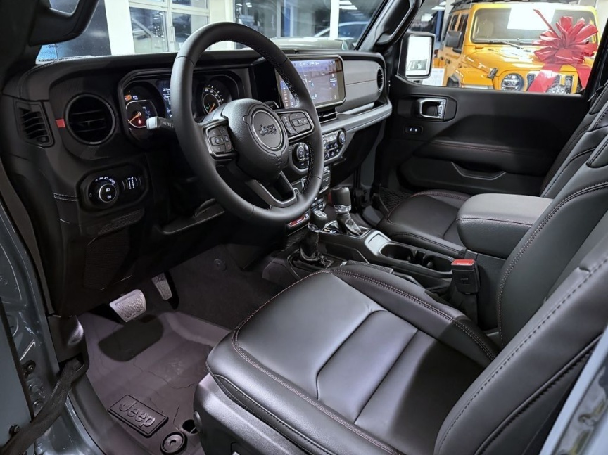 Jeep Wrangler Unlimited 2.0T 272k AT8 Rubicon *938*